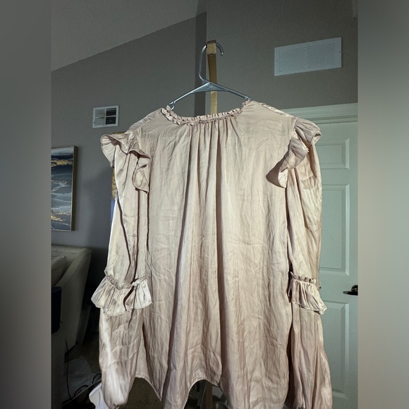 Generation Love Latte Long Sleeve Ruffle Top V-Neck Sz XL - Picture 4 of 6